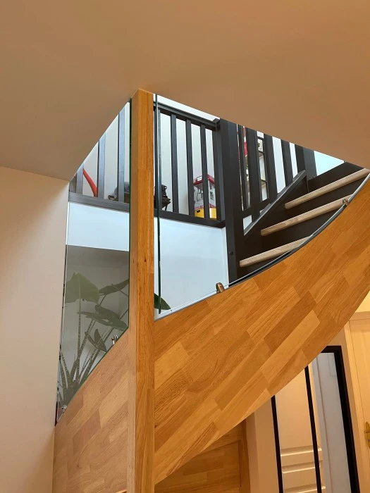 protection-escalier-verre-de-securite-clair2